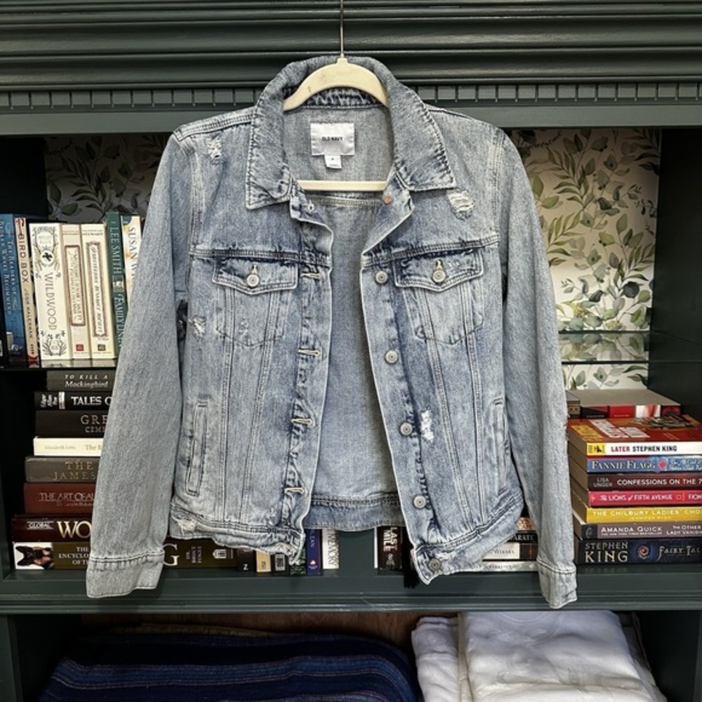 Old Navy Light‎ Wash Distressed Denim Jean Jacket Women's Size M Cotton
